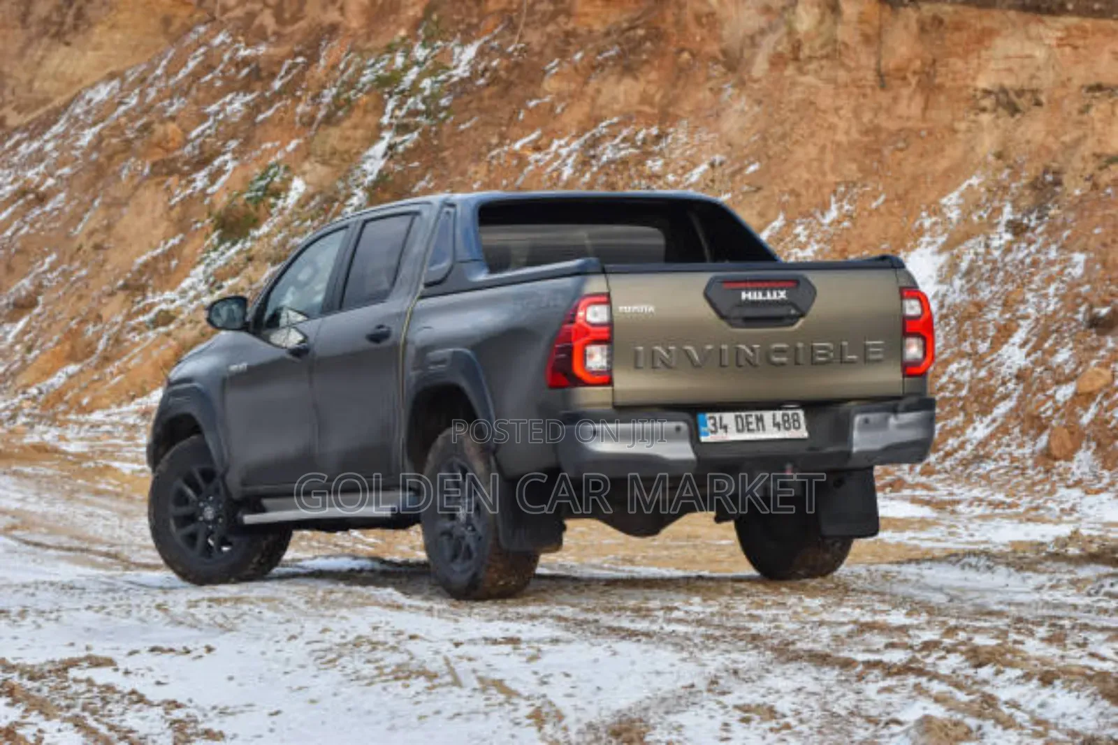 Toyota Hilux 2022 Gray