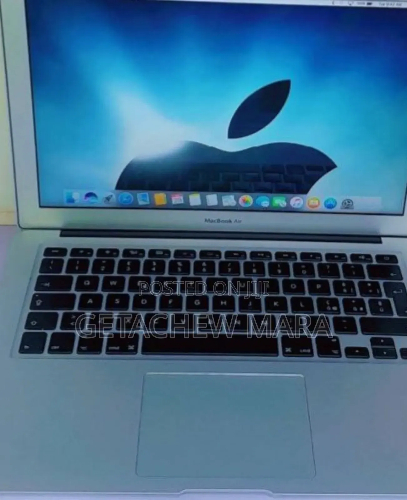 New Laptop Apple MacBook Pro 2017 8GB Intel Core I5 SSD 128GB