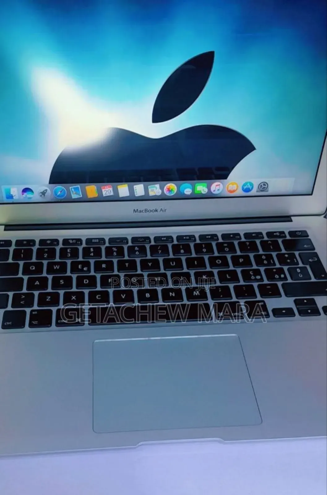 New Laptop Apple MacBook Pro 2017 8GB Intel Core I5 SSD 128GB
