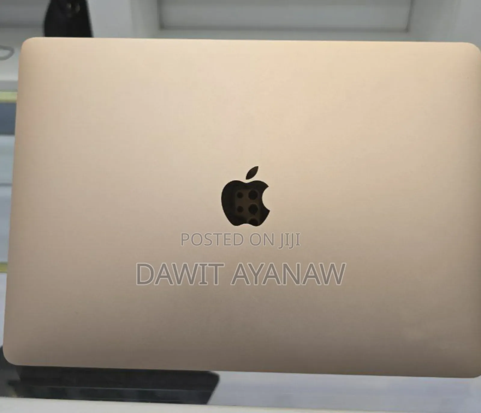 New Laptop Apple MacBook Air 2020 M1 8GB Apple M1 SSD 256GB