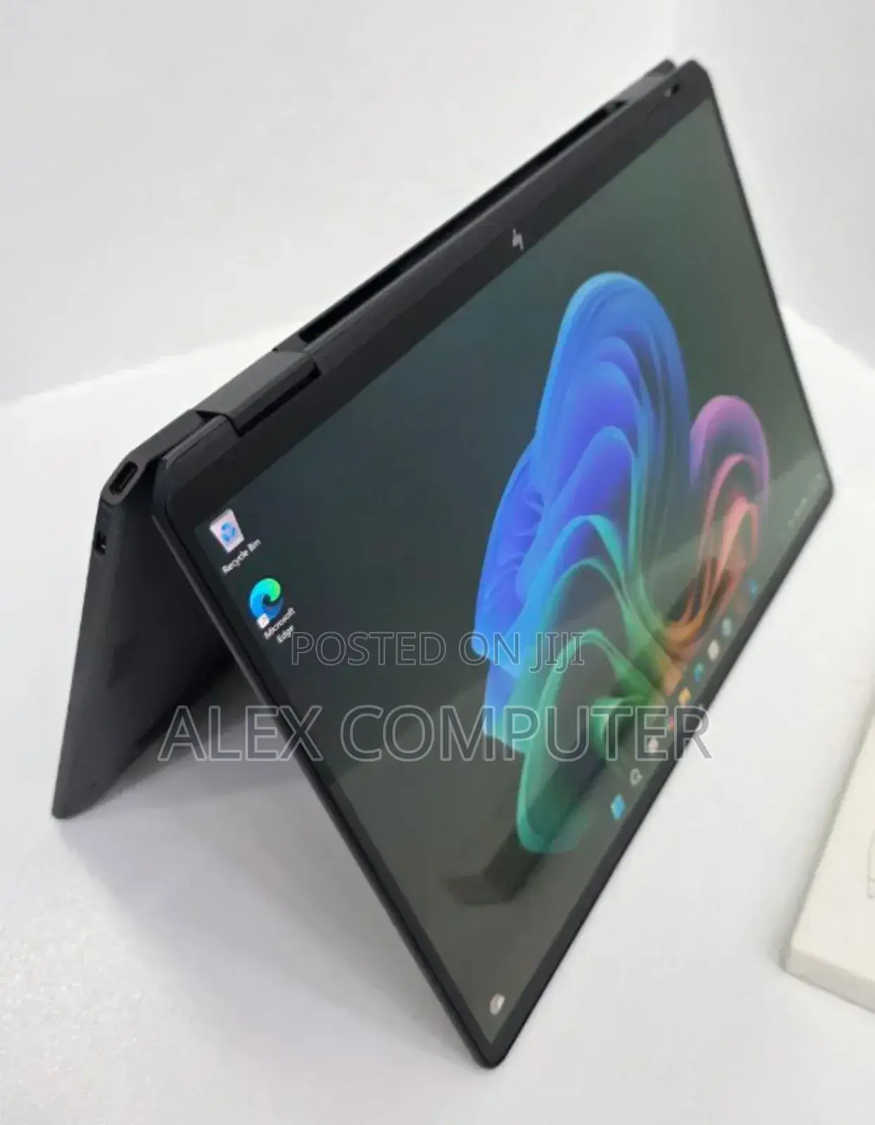 New HP OmniBook X Laptop 14-fe0097nr 32GB Intel Core Ultra 9 SSD 1T