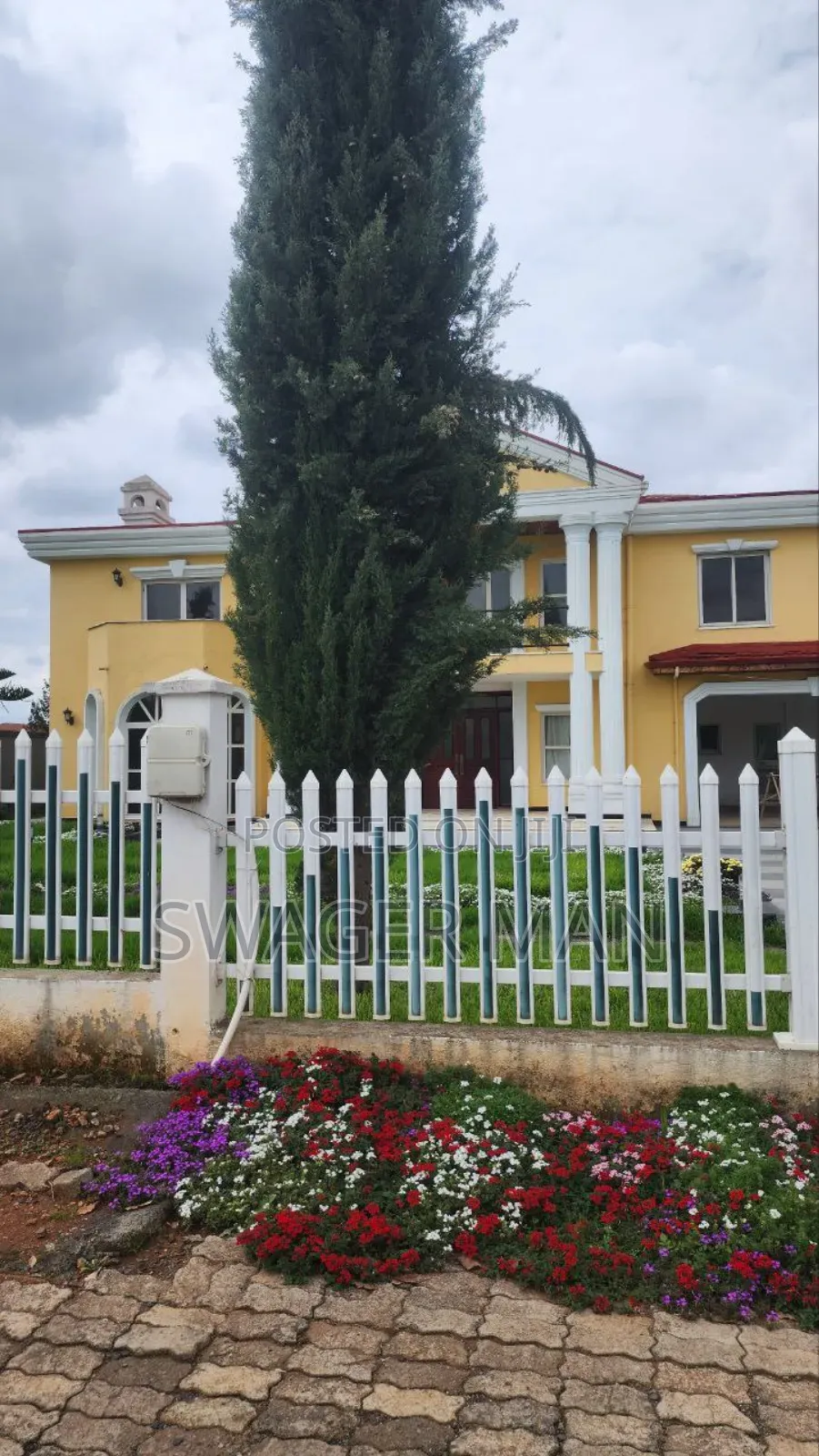 Furnished 6bdrm Townhouse/Terrace in Ccd Real State, Yeka for sale