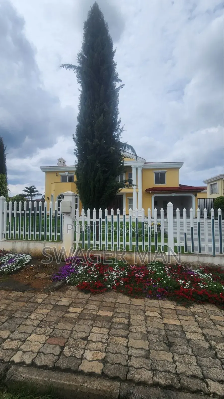 Furnished 6bdrm Townhouse/Terrace in Ccd Real State, Yeka for sale