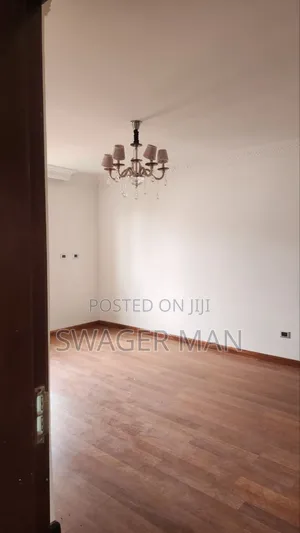 Furnished 6bdrm Townhouse/Terrace in Ccd Real State, Yeka for sale