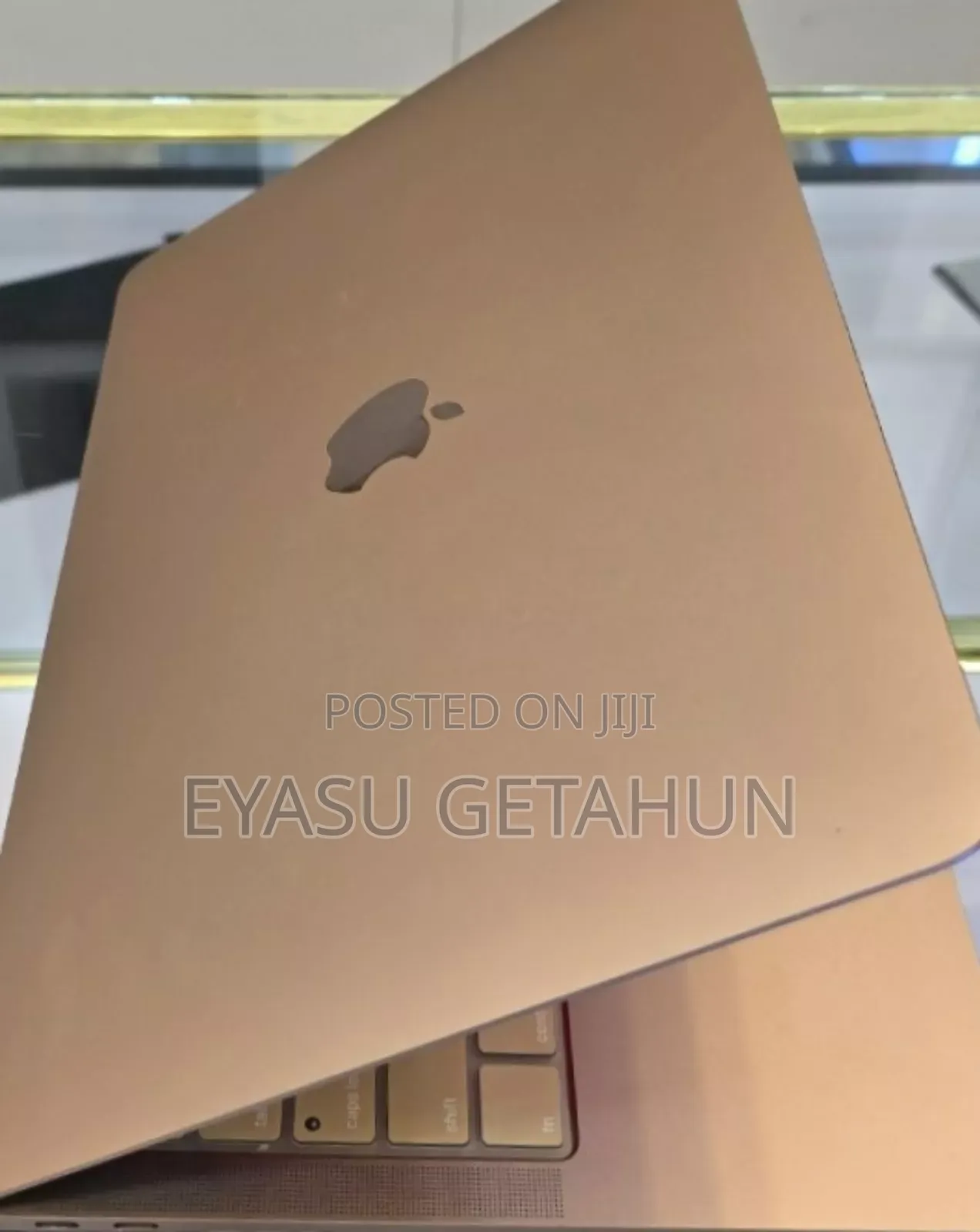 New Laptop Apple MacBook Air 2020 M1 8GB Apple M1 SSD 256GB