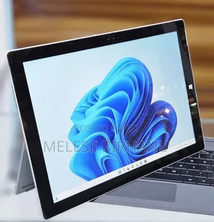 Photo - New Laptop Microsoft Surface Pro 3 8GB Intel Core I5 SSD 256GB