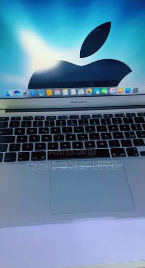 Photo - New Laptop Apple MacBook Air 2017 8GB Intel Core I5 SSD 128GB