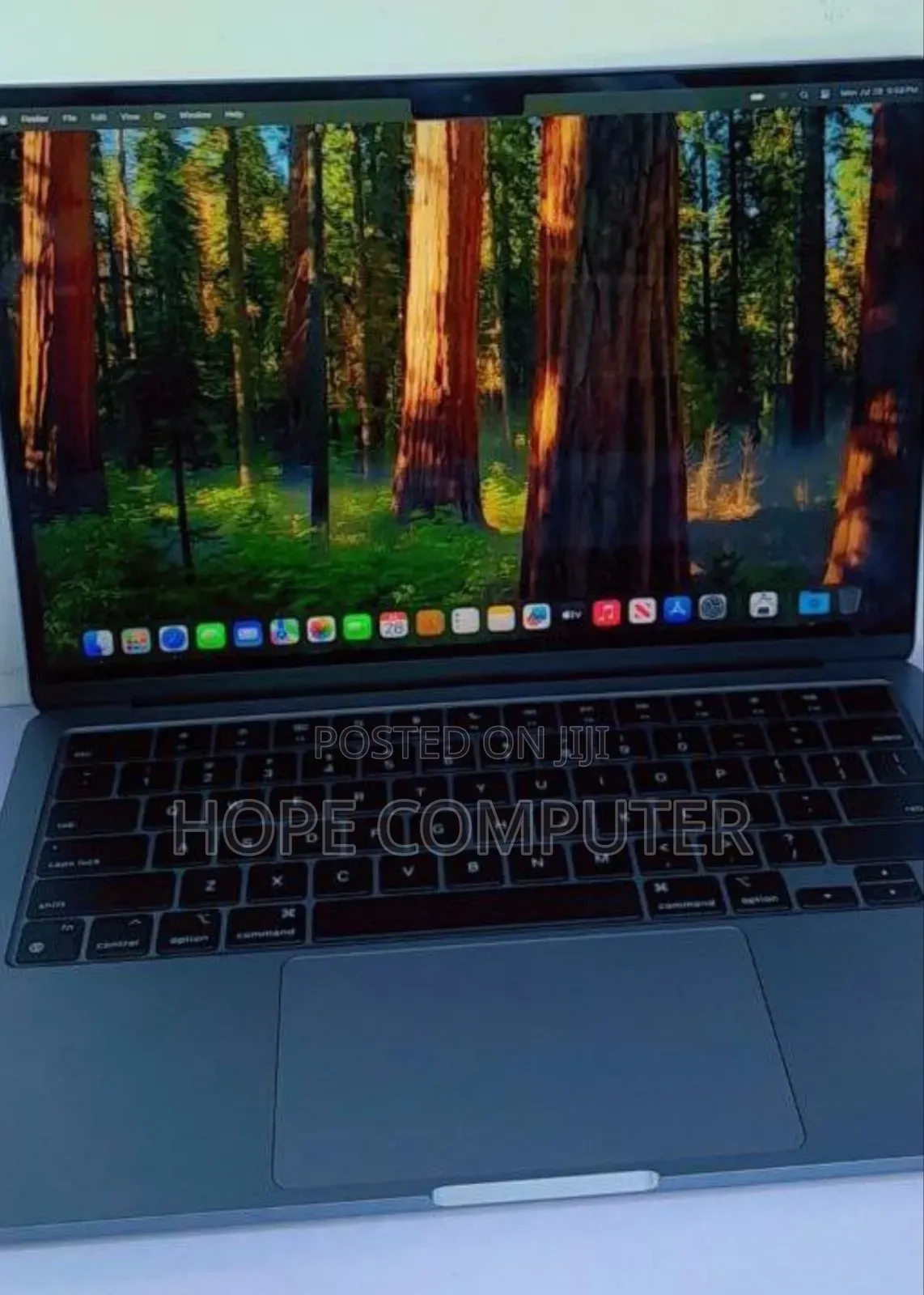 New Laptop Apple MacBook Air 2022 M2 16GB Apple M2 SSD 256GB
