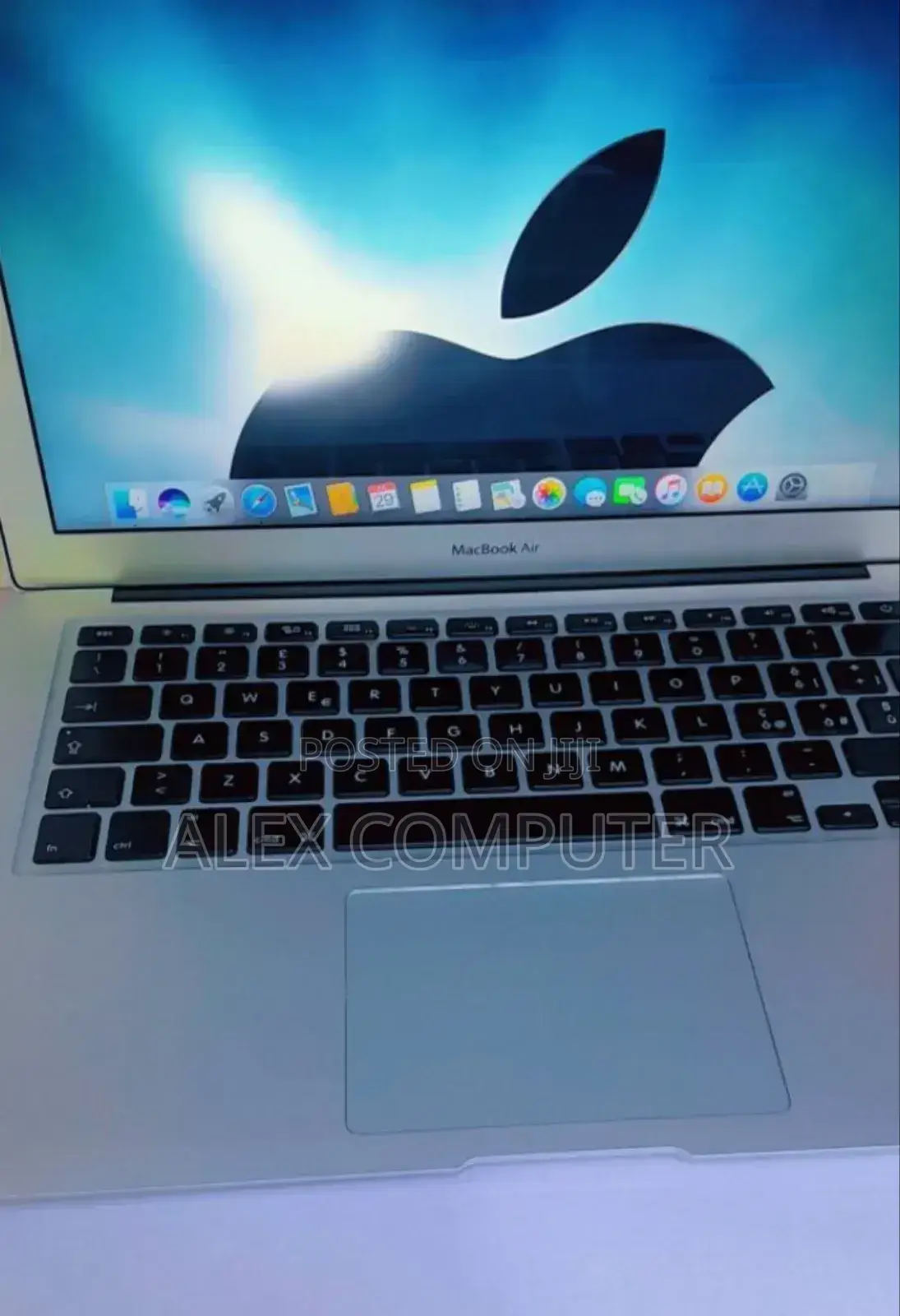 New Laptop Apple MacBook Air 2017 8GB Intel Core I5 SSD 128GB