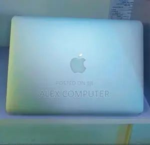 New Laptop Apple MacBook Air 2017 8GB Intel Core I5 SSD 128GB