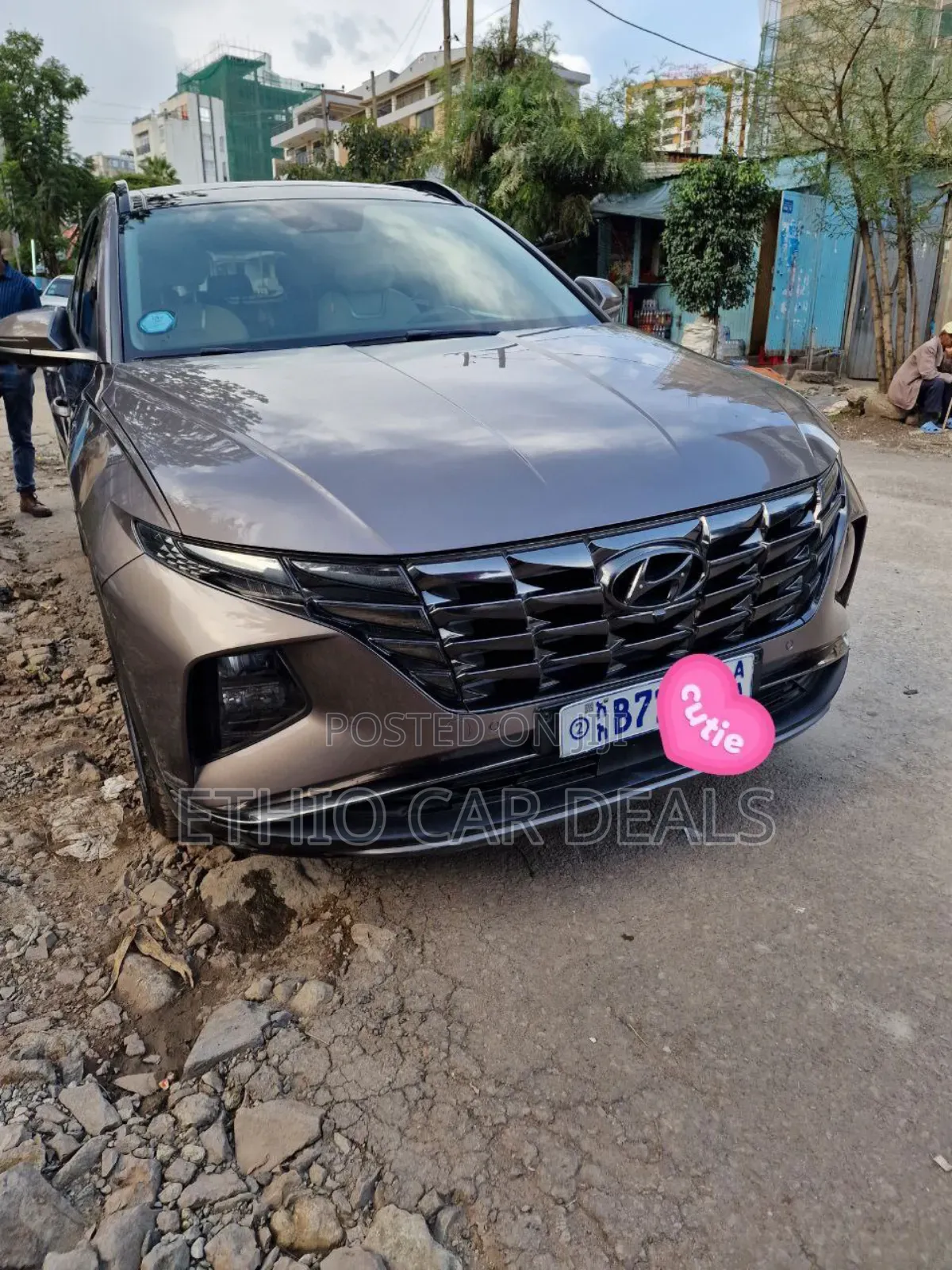 Hyundai Tucson 2022 Brown