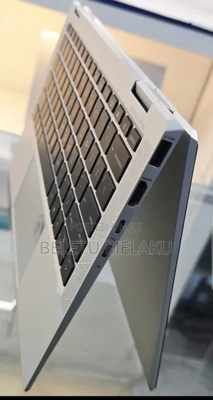 New Laptop HP EliteBook 1040 G8 16GB Intel Core I7 SSD 512GB