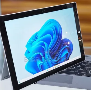 Photo - New Laptop Microsoft Surface Book 3 8GB Intel Core i5 SSD 256GB