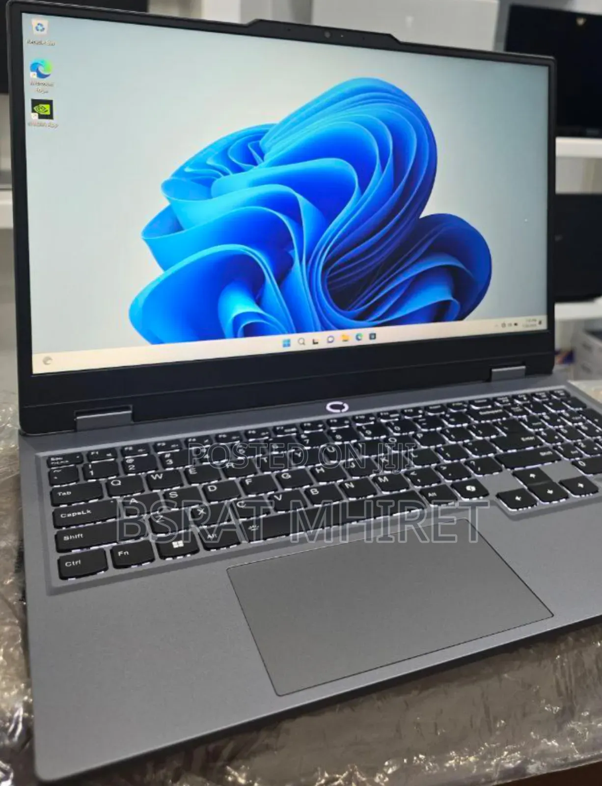 New Laptop Lenovo Legion 5 24GB AMD Ryzen 5 SSD 512GB