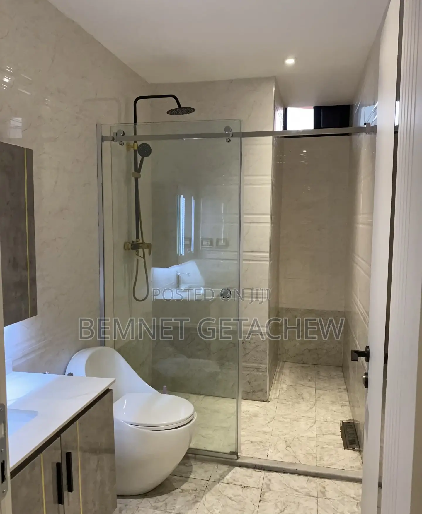 2bdrm Apartment in Dema Hope, Bole for sale