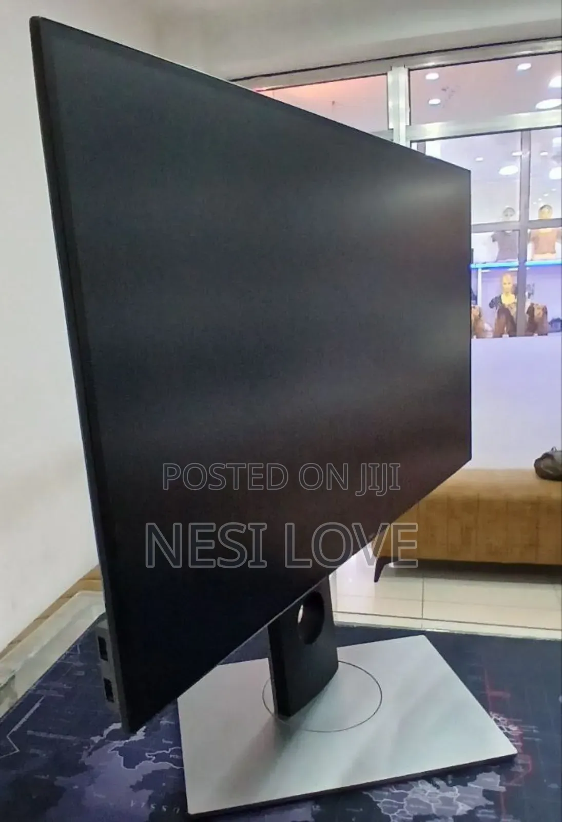 Dell 27" Inch Frameless Monitor