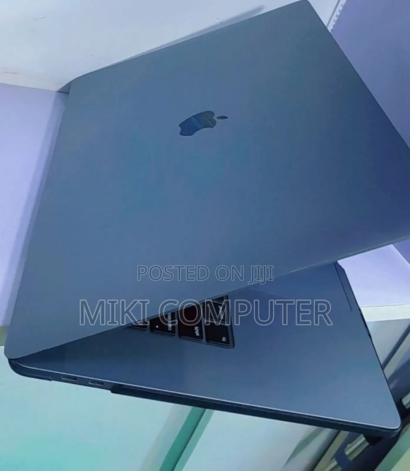 New Laptop Apple MacBook Pro 2019 16GB Intel Core I9 SSD 512GB