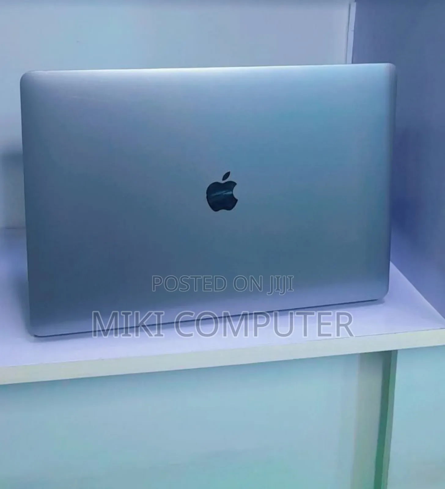 New Laptop Apple MacBook Pro 2019 16GB Intel Core I9 SSD 512GB