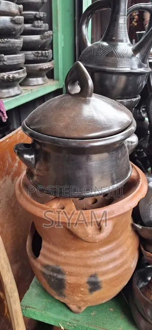 Photo - የሸክላ ድስት/ Yeshekla Dist