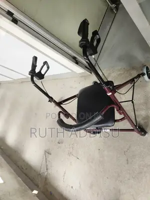 Photo - Foldable Walker向上medical Amazing Walker疑犯walker腱鞘walker