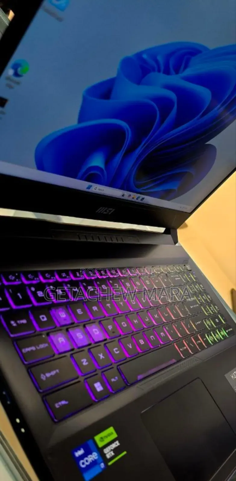 New Laptop Apple MacBook Pro M1 16GB Intel Core I7 SSD 512GB