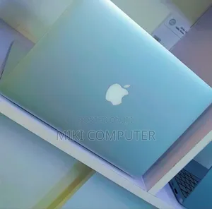 Photo - New Laptop Apple MacBook Air 2017 8GB Intel Core I5 SSD 256GB