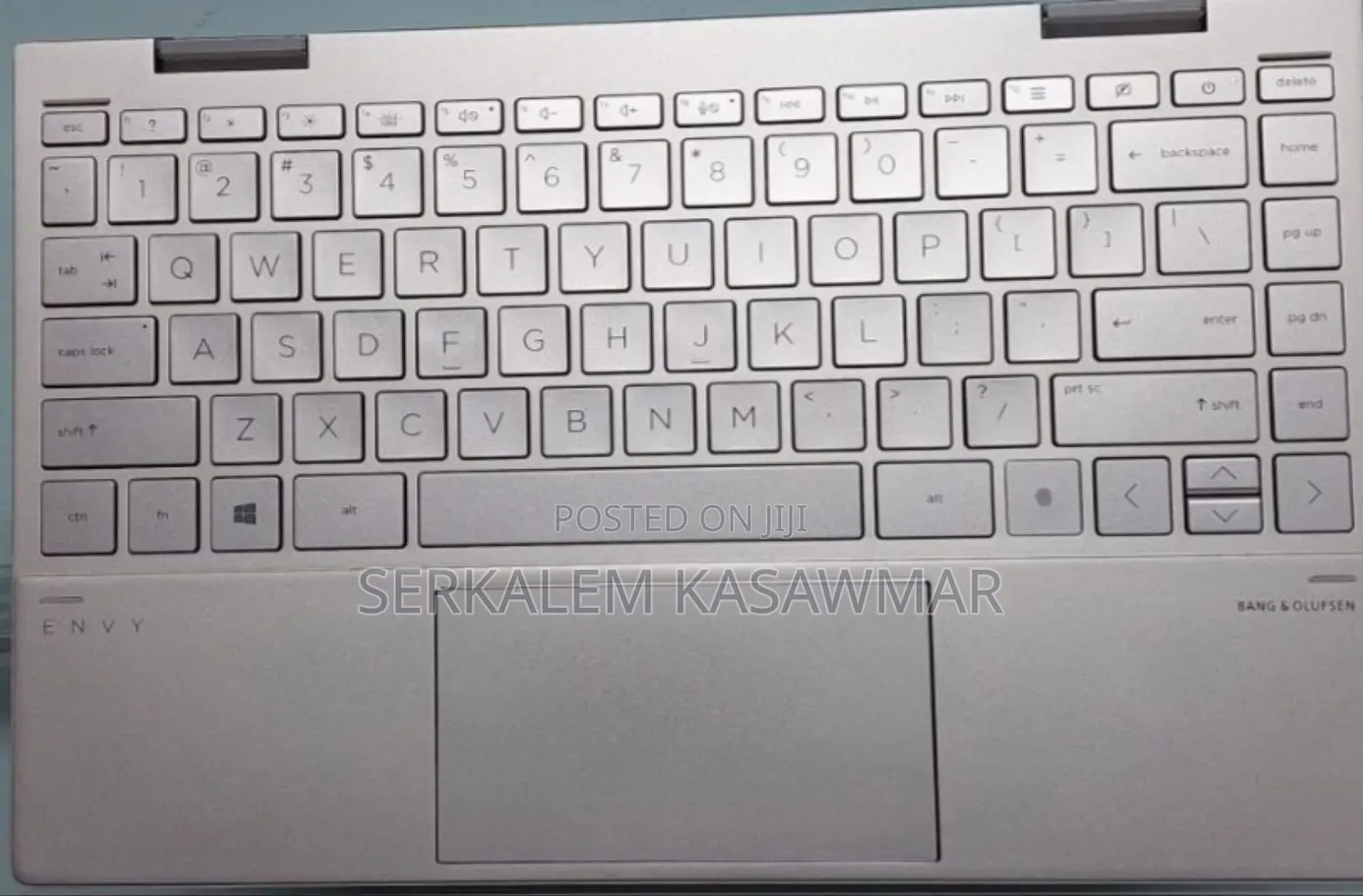 New Laptop HP Envy x360 8GB Intel Core i7 SSD 1T