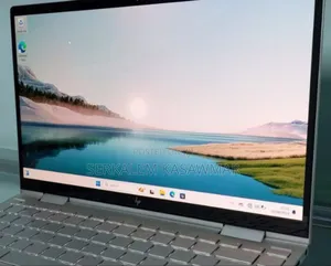 New Laptop HP Envy x360 8GB Intel Core i7 SSD 1T