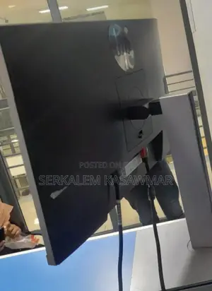 1frame Less Monitor 27