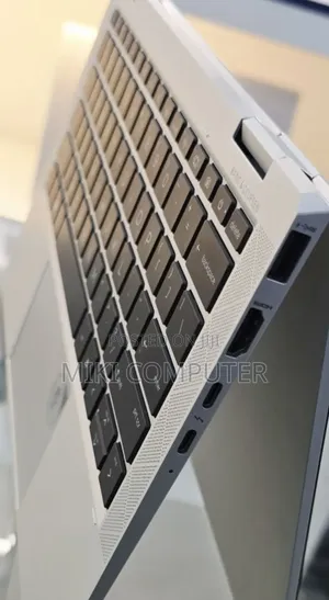 New Laptop HP EliteBook X360 1040 G7 16GB Intel Core I7 SSD 512GB