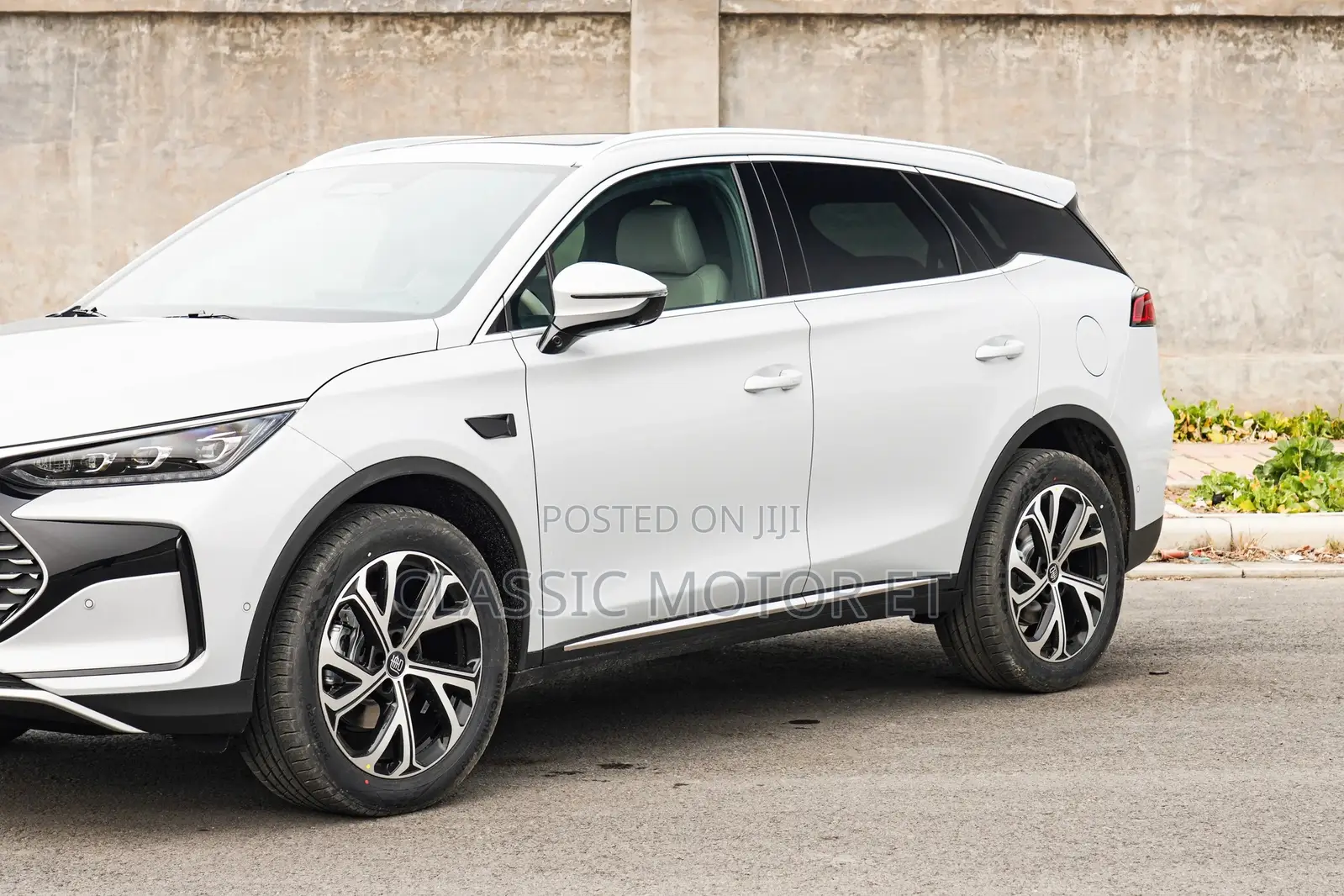 New BYD Tang DM-i 2025 White