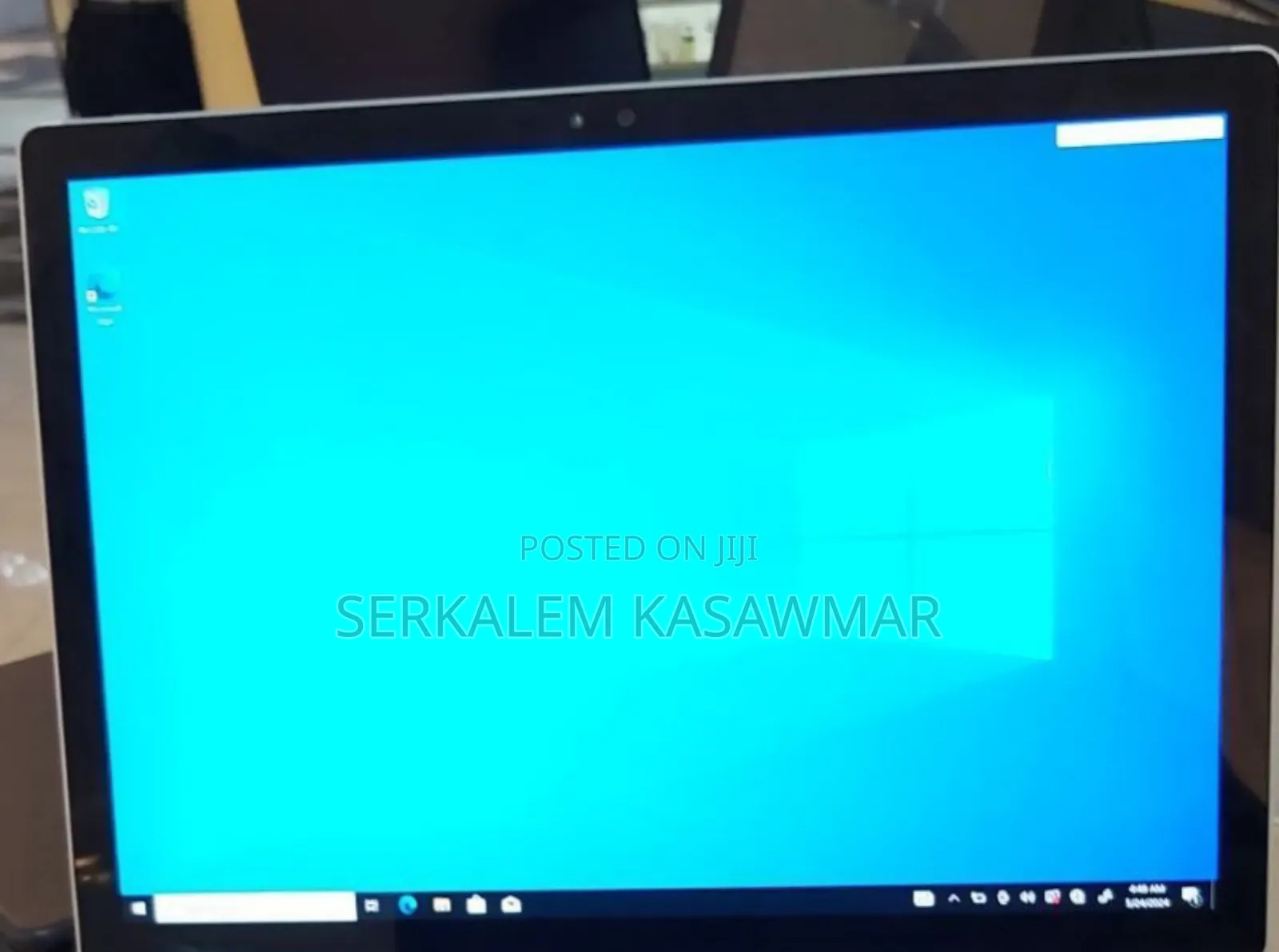 New Laptop Microsoft Surface 8GB Intel Core i5 SSD 256GB