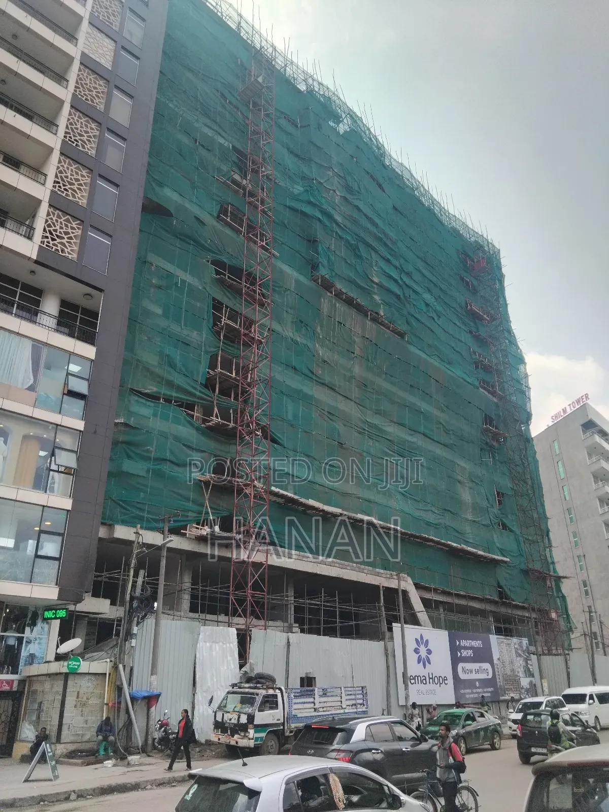 1bdrm Apartment in Bole Medanialem for sale