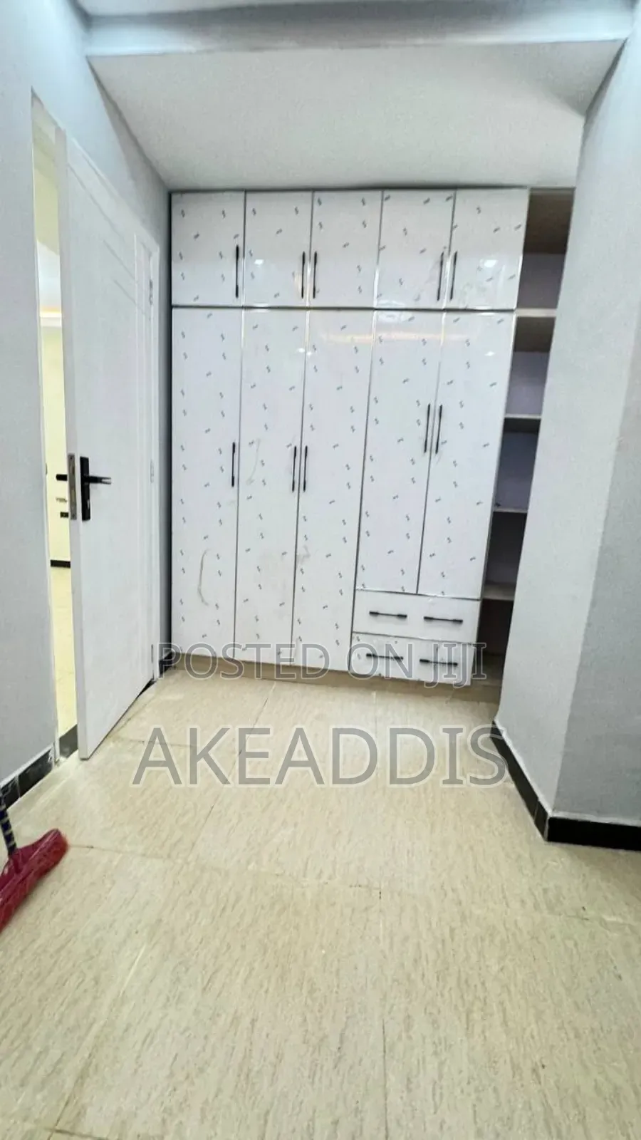 Furnished 2bdrm Condo in Bole Ayat for sale