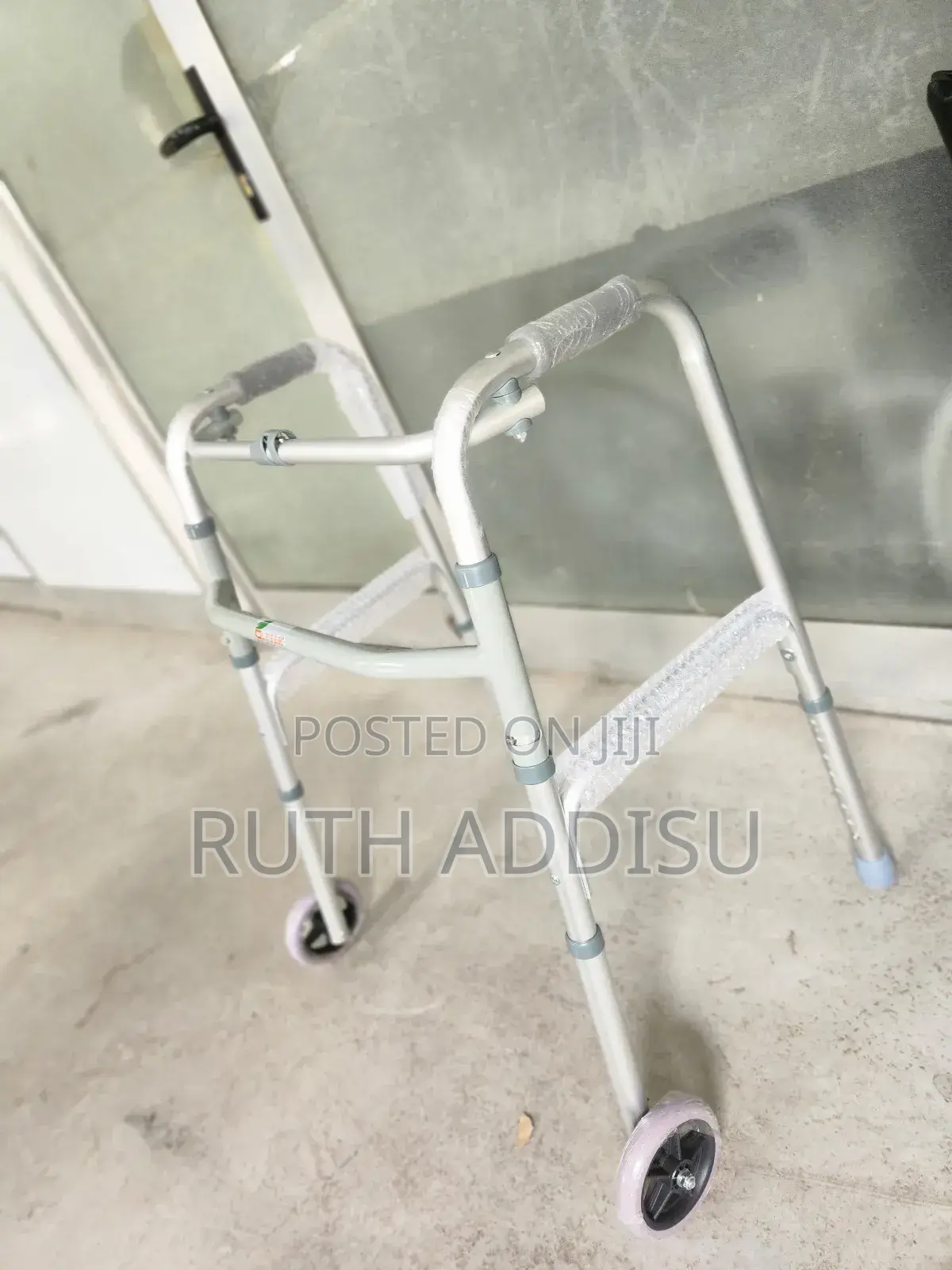 Medical Walker狡辯foldable Walker底下walker然袴almunijm Walker