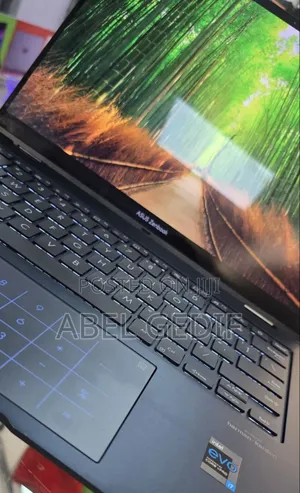 New Laptop Asus Zenbook 14 UX434 16GB Intel Core I7 SSD 512GB