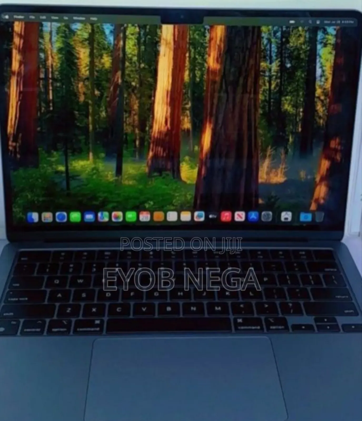 New Laptop Apple MacBook Air 2022 M2 16GB Apple M2 SSD 256GB