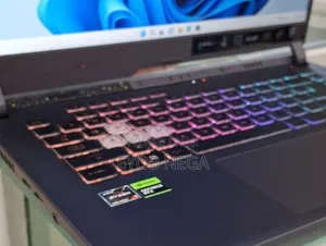 New Laptop Asus ROG Strix G15 16GB AMD Ryzen 7 SSD 1T
