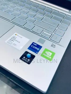 New Laptop HP Pavilion 15 16GB Intel Core I7 SSD 512GB