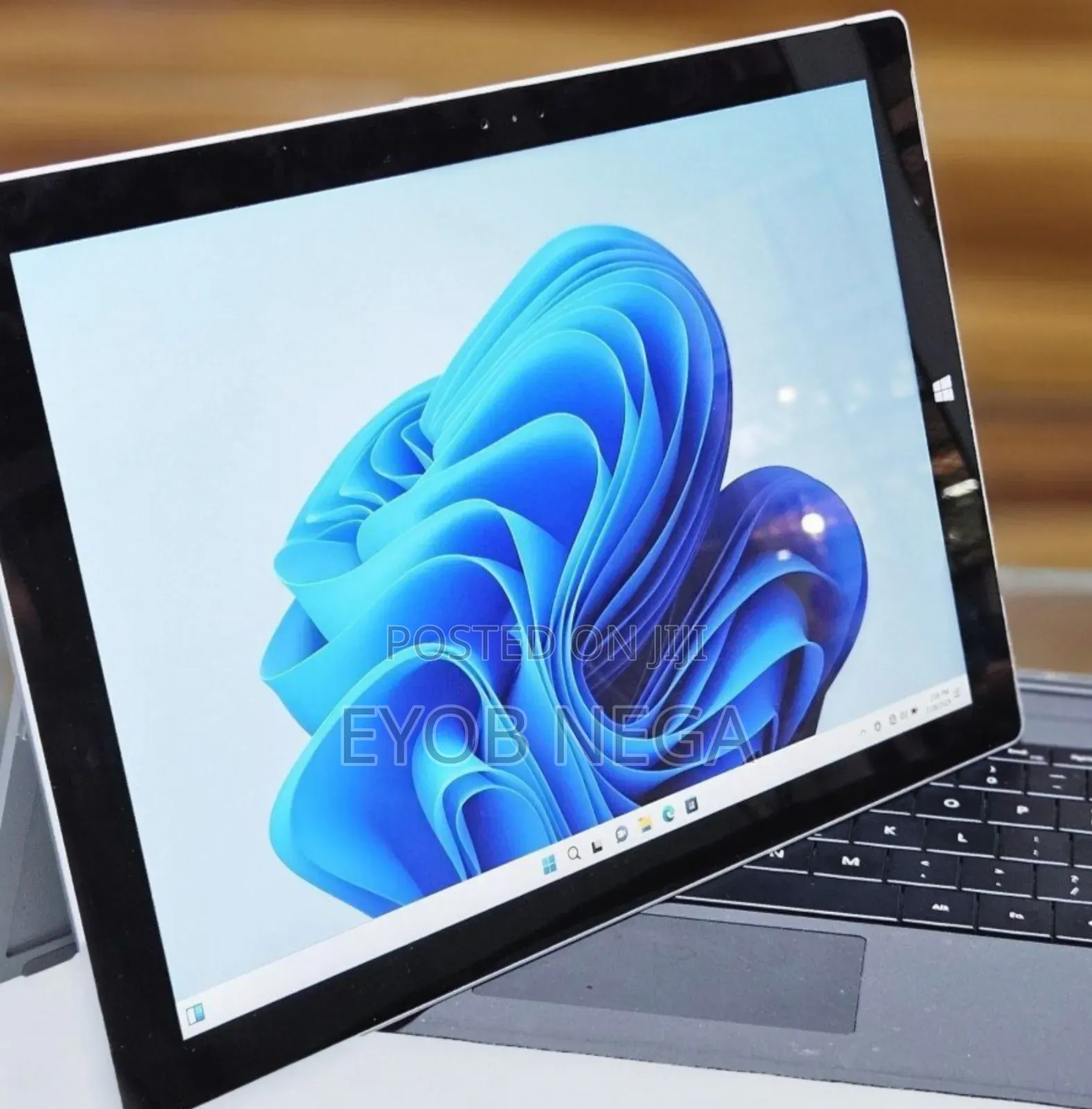 New Laptop Microsoft Surface Pro 3 8GB Intel Core i5 SSD 256GB