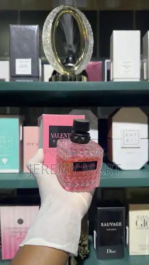 Photo - Valentino Donna Ladies Perfume