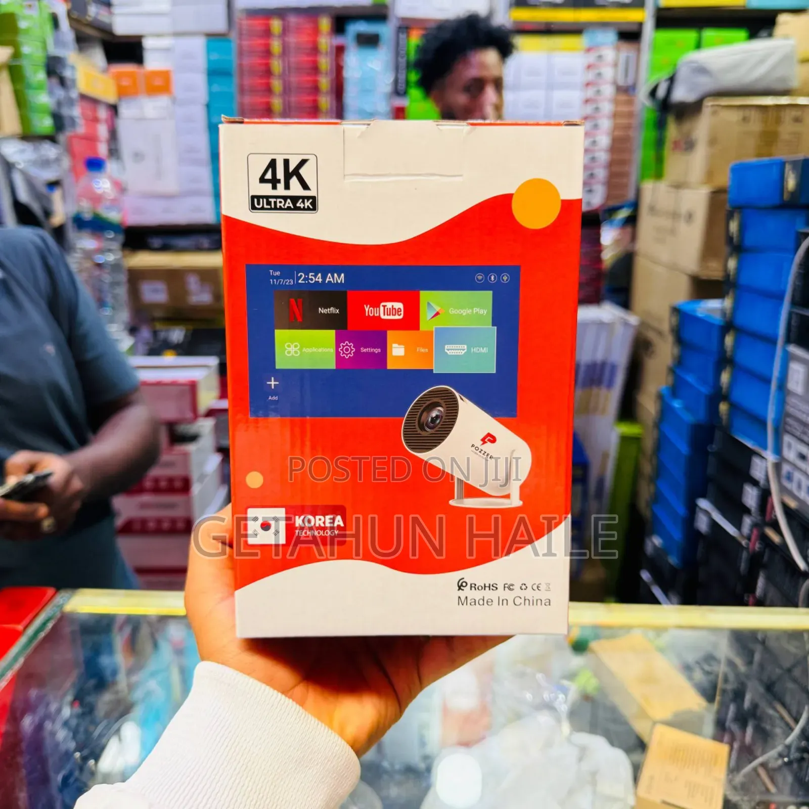 Pozzer Hy 300 Ultra Smart Projector