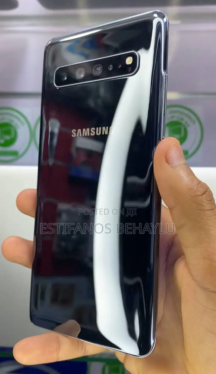 Samsung Galaxy S10 5G 256 GB Black