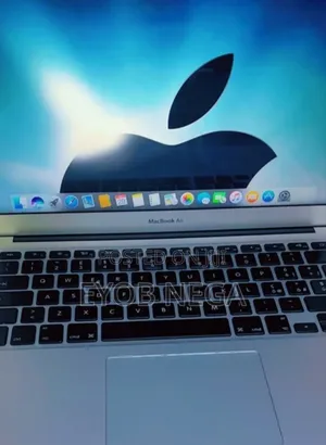 Photo - New Laptop Apple MacBook Air 2017 8GB Intel Core I5 SSD 128GB