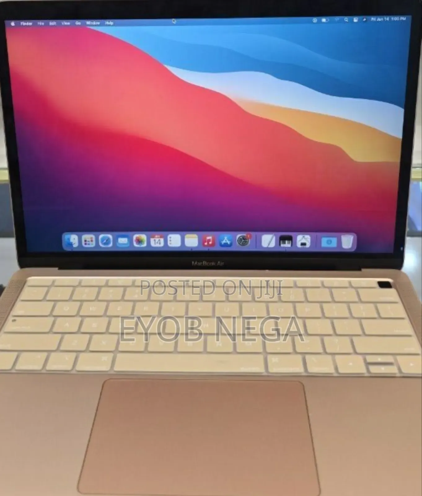 New Laptop Apple MacBook Air 2020 M1 8GB Apple M1 SSD 256GB
