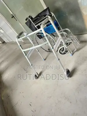 Photo - Walker埠前medical Walker段瓶walker朱雀almunium Walker埤你walker