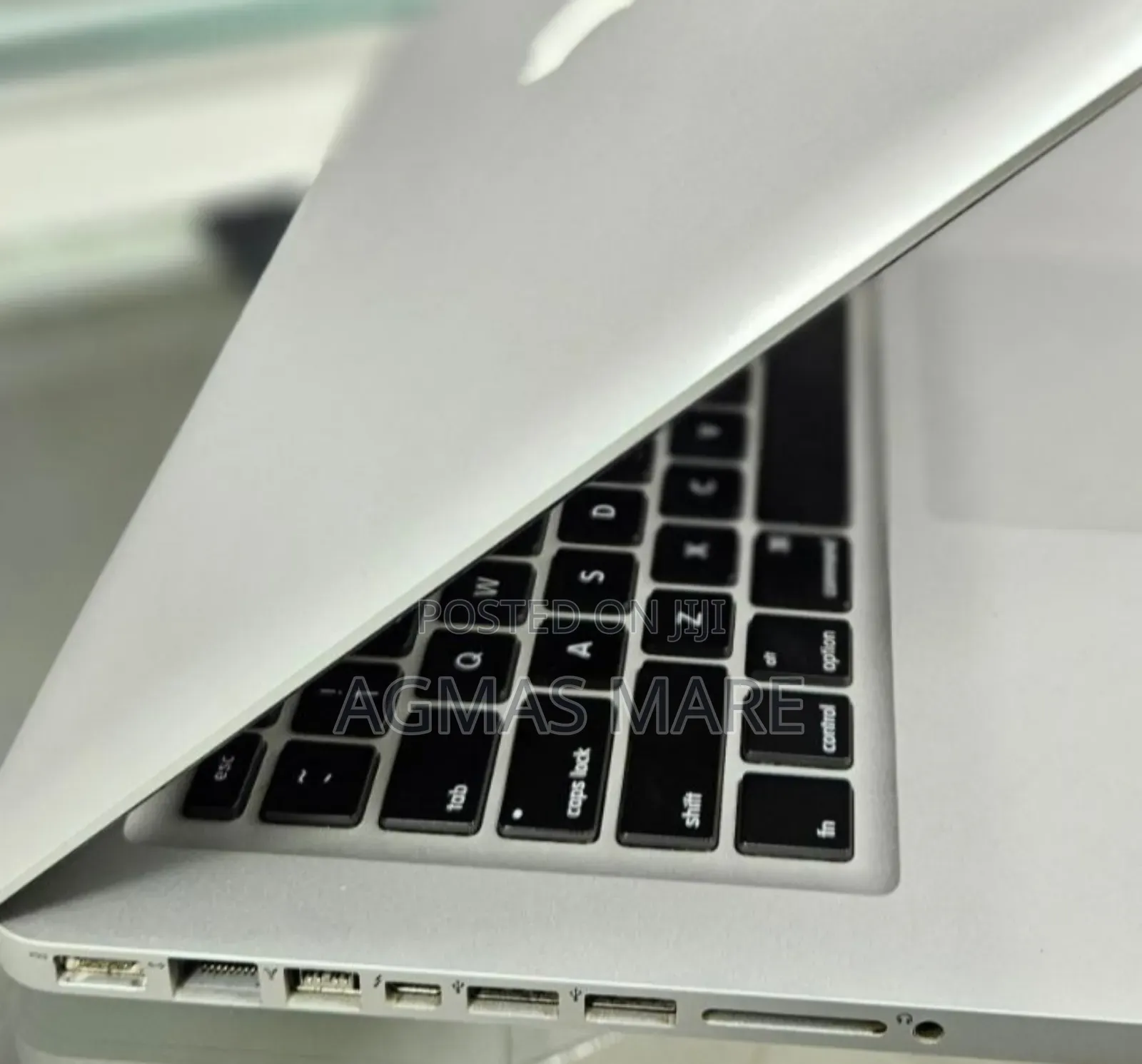 New Laptop Apple MacBook Pro 2012 4GB Intel Core I5 HDD 500GB