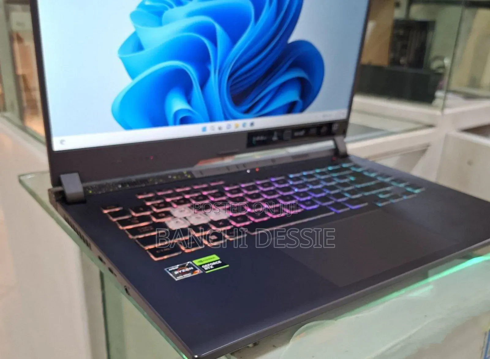New Laptop Asus ROG Strix G15 16GB AMD Ryzen 9 SSD 1T