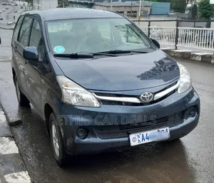 Toyota Avanza 2014 Black