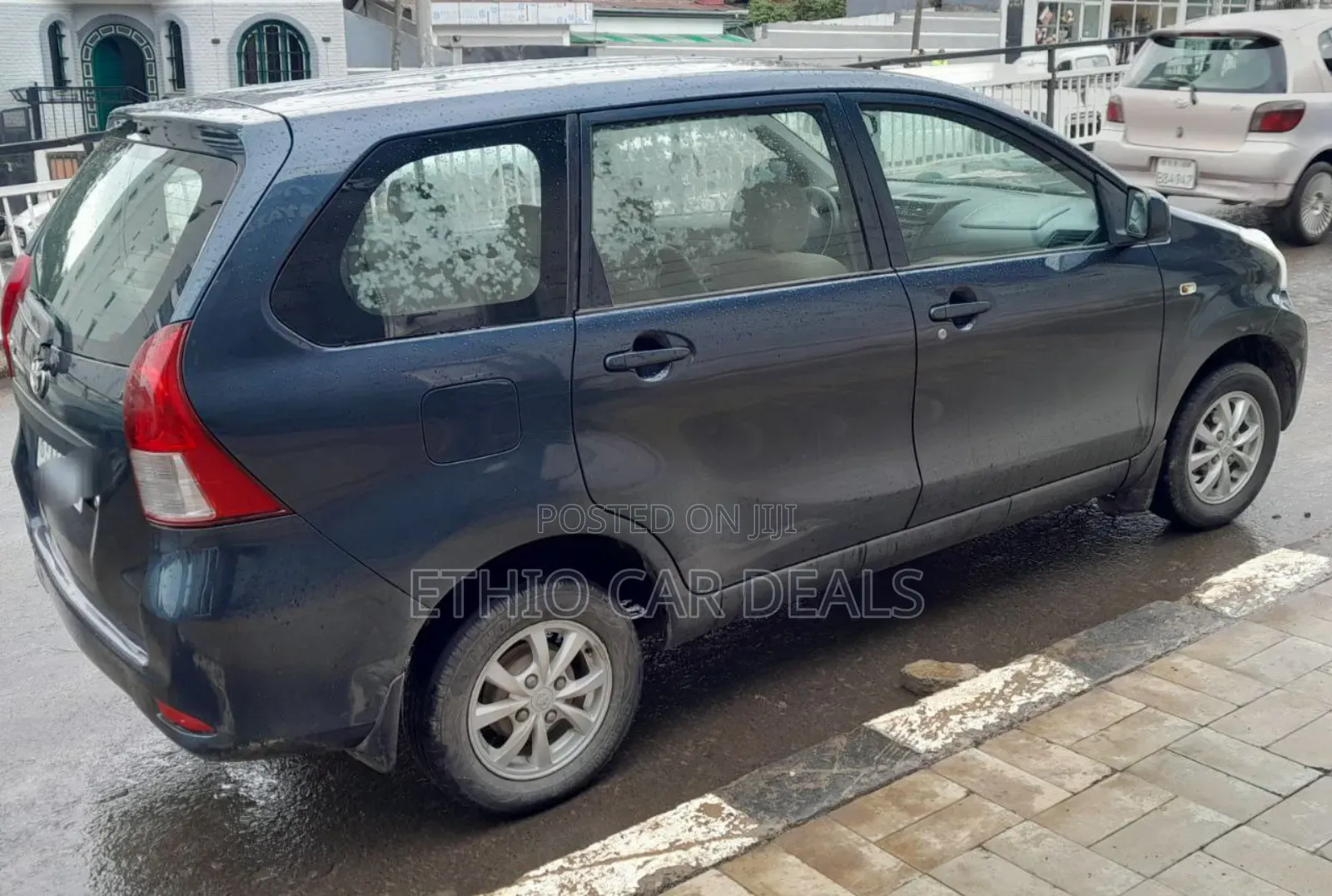 Toyota Avanza 2014 Black